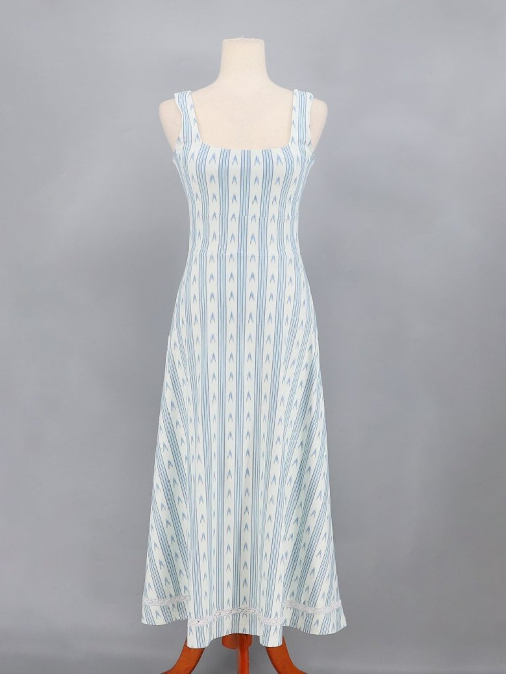 SMITH & QUINN Blue White Ikat Stripe Square Neck Maxi Dress Size S
